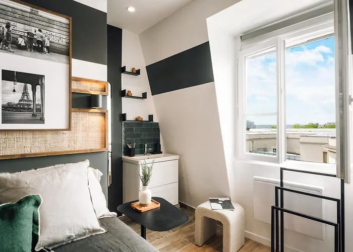 Martin - 1 A Trocadero *